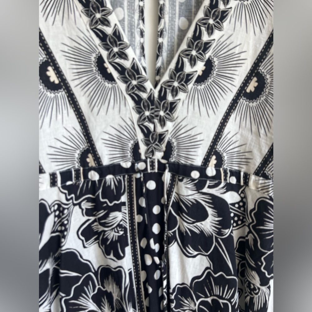 Farm Rio dress Size MP - Picture 16 of 17